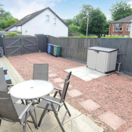 Cheerful One Bedroom Cottage With Parking Space. Glasgow Eksteriør billede